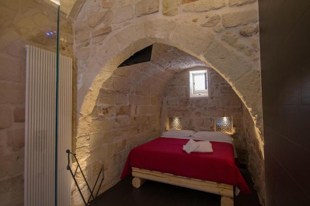 My Monopoli -Casa Dei Fiori Suite "Tulipano Nero" Centro Storico المظهر الخارجي الصورة